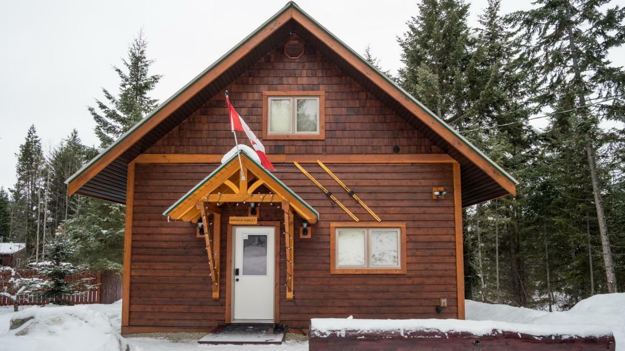 Cedar House Restaurant & Chalets Golden Eksteriør bilde